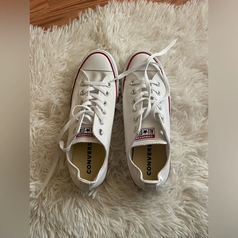 White Converse All Stars W9/M7 *read description*
